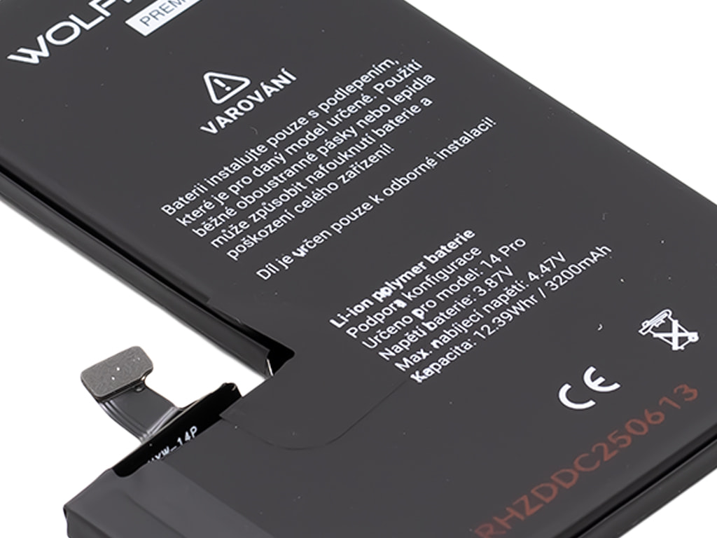 Proces výměny baterie u iPhonu 14 Pro v servisu Praha 5